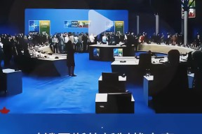 皇冠中国-多特蒙德内部会议纪要流出——今晨回应争议，欧联使命明确，轮换策略成焦点的简单介绍-皇冠中国